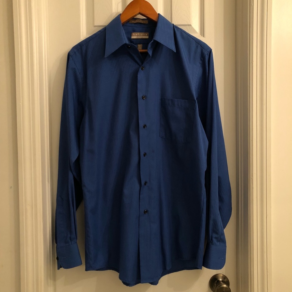 Van Heusen Blue Fitted Dress Shirt